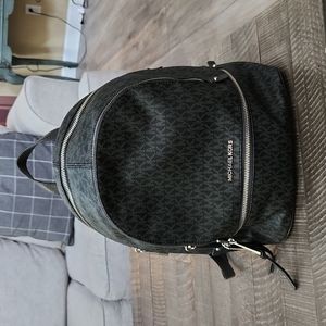 Michael Kors Rhea Medium Logo Backpack